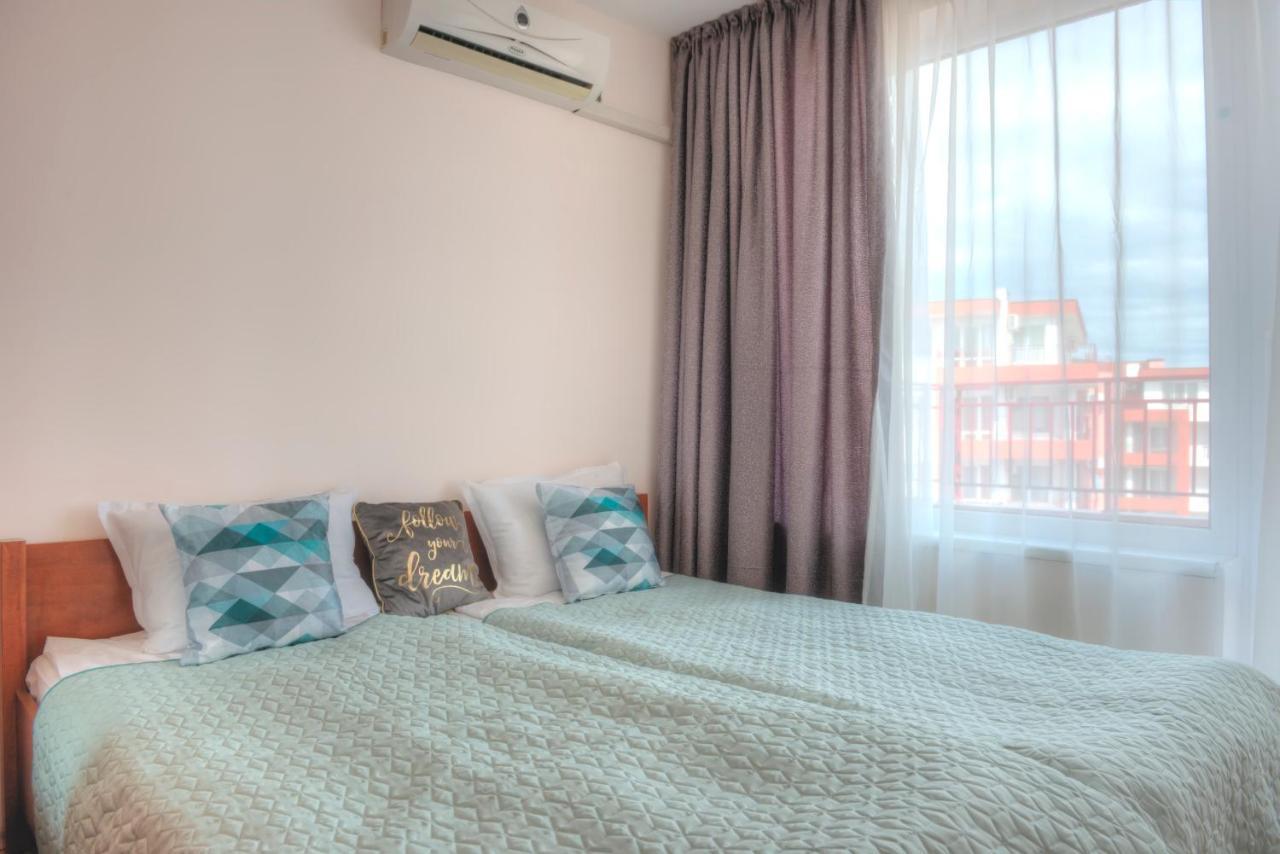 Privilege Beach Apartments سفيتي فلاس المظهر الخارجي الصورة