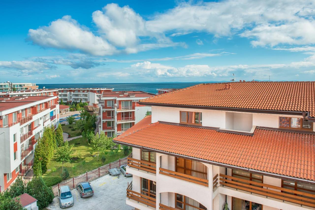 Privilege Beach Apartments سفيتي فلاس المظهر الخارجي الصورة