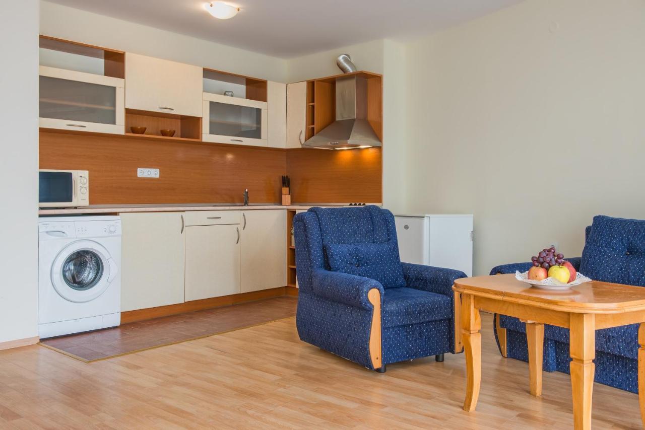 Privilege Beach Apartments سفيتي فلاس المظهر الخارجي الصورة