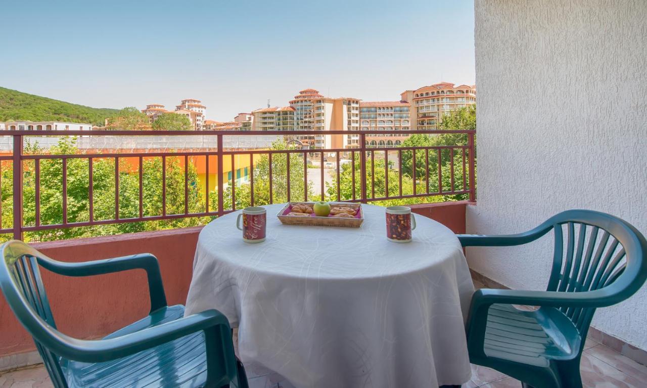 Privilege Beach Apartments سفيتي فلاس المظهر الخارجي الصورة