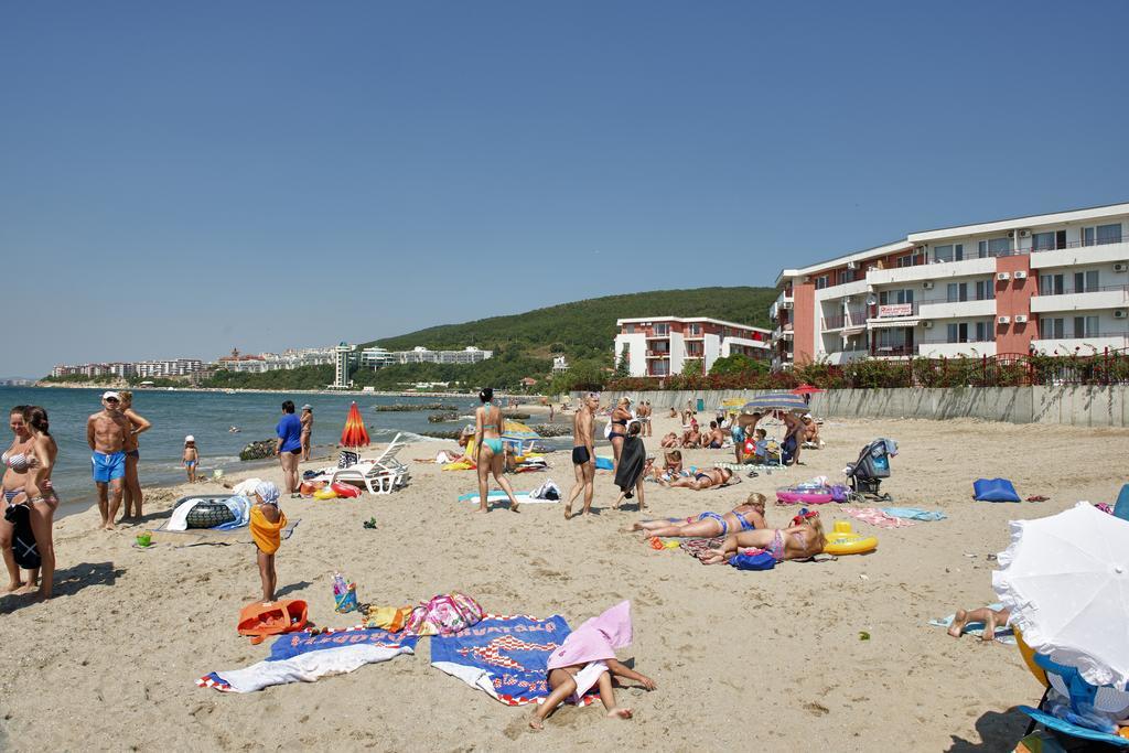 Privilege Beach Apartments سفيتي فلاس المظهر الخارجي الصورة